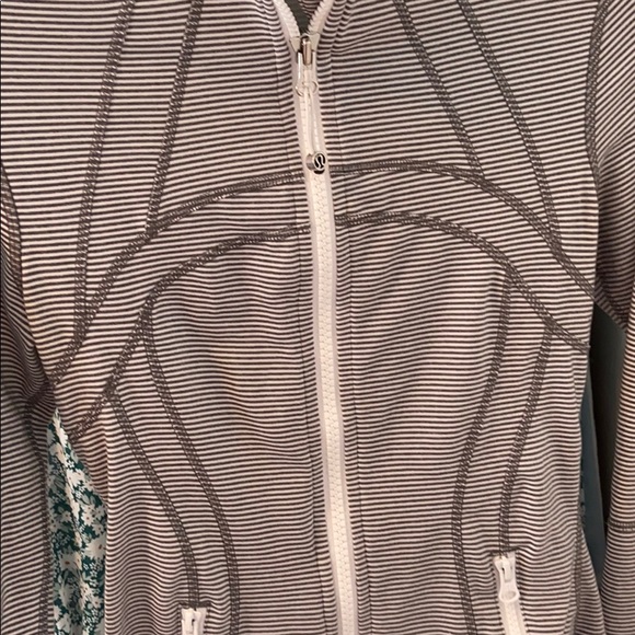 Lululemon jacket - Picture 2 of 2